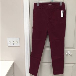Old Navy Pixie Pants- Mid-Rise